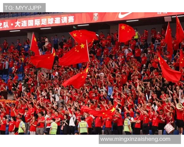 足球明星亲临现场为篮网助威精彩瞬间引发热议 足球明星亲临现场为篮网助威精彩瞬间引发热议